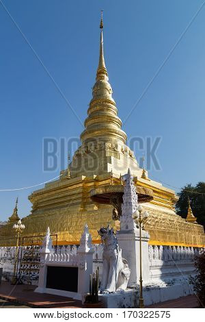 Golden Pagoda At Wat Phra That Chae Haeng Temple