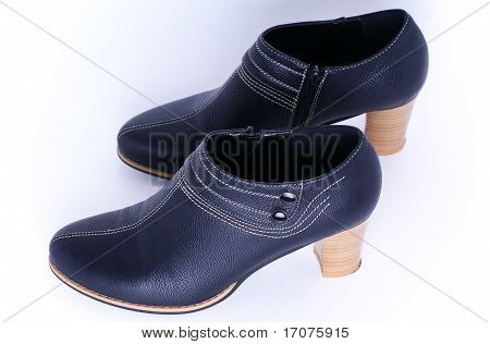 botas womanish