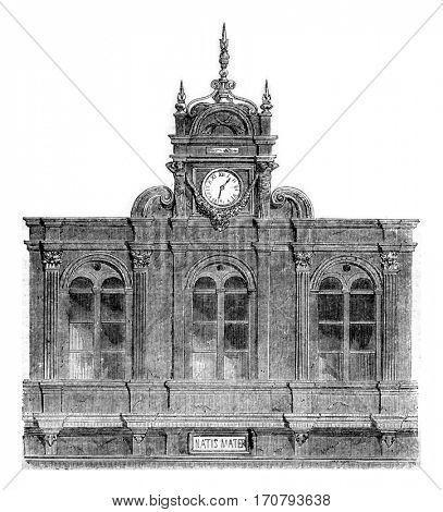 Chateau Boursault, Coronation of the South front
