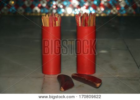 Predict The Fortune Sticks In A Wooden Box.