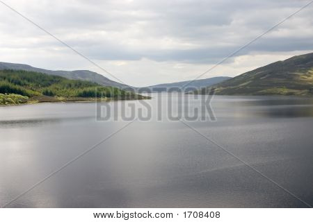 Loch Errochty 3