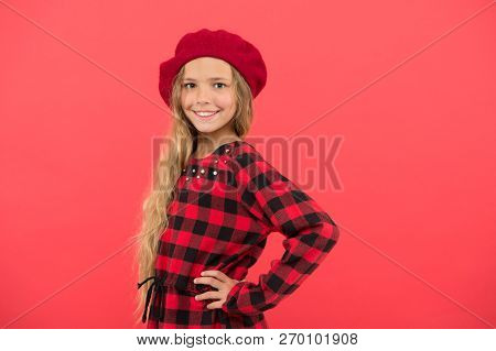 How To Wear French Beret. Beret Style Inspiration. How To Wear Beret Like Fashion Girl. Kid Little C