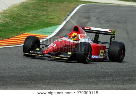 Mugello, It, November, 2007: Unknown Run With Historic Ferrari F1 F93a Ex Jean Alesi During Finali M