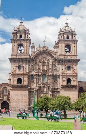 Cuzco, Peru - May 23, 2015:  La Compania De Jesus Church On Plaza De Armas Square In Cuzco, Peru.