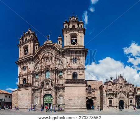 Cuzco, Peru - May 23, 2015:  La Compania De Jesus Church On Plaza De Armas Square In Cuzco, Peru.