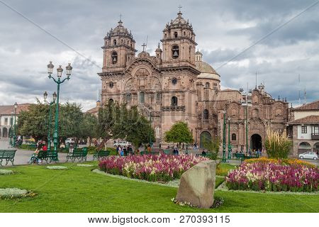Cuzco, Peru - May 25, 2015:  La Compania De Jesus Church On Plaza De Armas Square In Cuzco, Peru.