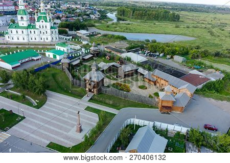 Yalutorovsk, Russia - August 20, 2017: Sretensky Cathedral And Sretensky Fortress. It Is Recreated I