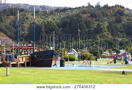 Picton New Zealand August 26 2017 Children And Families Enjoying The Picton Foreshore Playground.