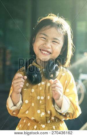 Moving Motion Of Lovely  Asian Children Dancing With Music Rythm Happiness Emotion