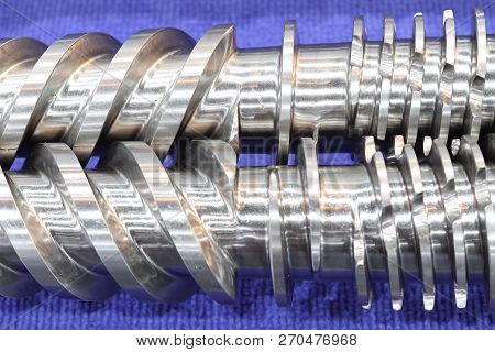 Screw Press Parts For Plastic Injection Machine ; Selective Focus