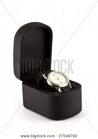 Scatola nera con orologi di lusso su sfondo bianco
