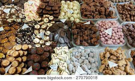 Viterbo, Italy - November 25, 2018: Chocolate Factory At The Caffeina Christmas Village Of Viterbo I