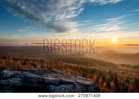 Dramatic Sunrise Over Beautiful Mountain Peaks. Czech National Park. Colorful Sky With Clouds And Su
