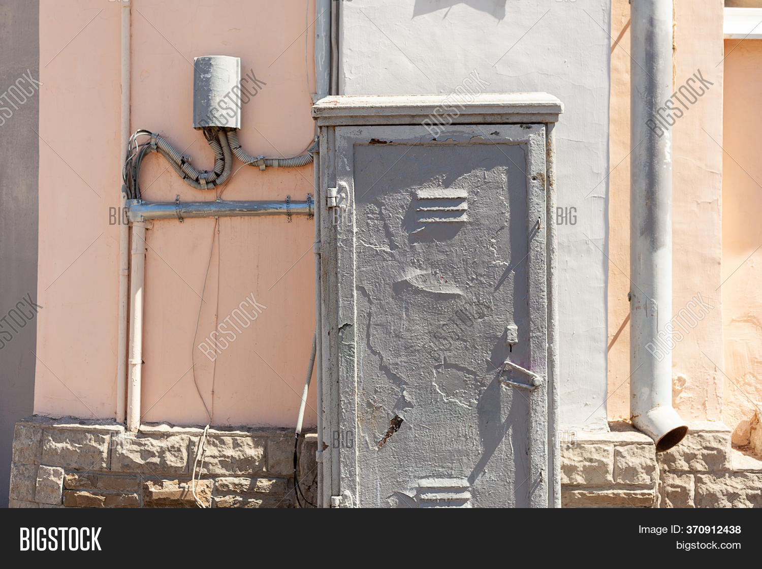 Transformer Box Image & Photo (Free Trial) | Bigstock