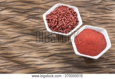 Annatto Seeds And Powder - Bixa Orellana