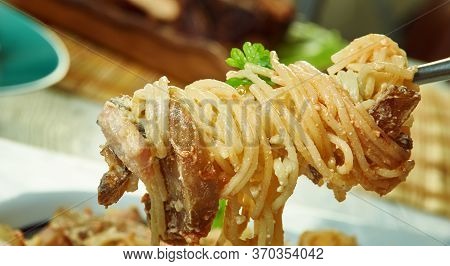 Spaghetti Con Pesto Alla Trapanese