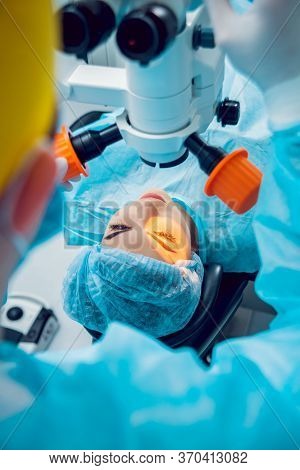 Consultation With An Ophthalmologist. Medical Equipment. Coreometry.