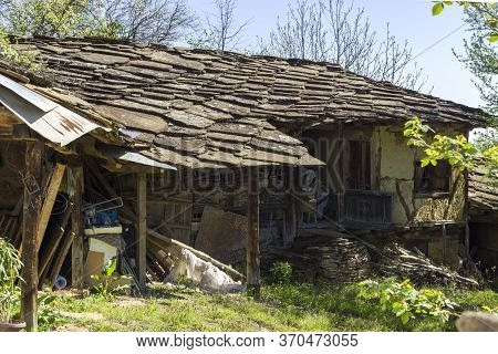 Staro Stefanovo, Bulgaria - April 9, 2014: Old Houses At Historical Village Of Staro Stefanovo, Love