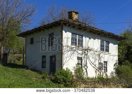 Staro Stefanovo, Bulgaria - April 9, 2014: Old Houses At Historical Village Of Staro Stefanovo, Love