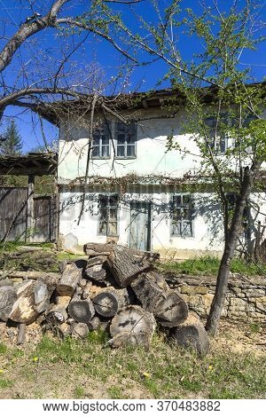 Staro Stefanovo, Bulgaria - April 9, 2014: Old Houses At Historical Village Of Staro Stefanovo, Love