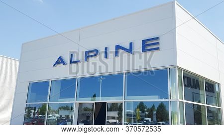 Bordeaux , Aquitaine / France - 06 01 2020 : Alpine A110 Logo Sign On Store Building Of French Car D