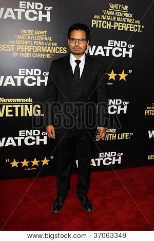 LOS ANGELES - SEP 17: Michael Pena ankommer til 
