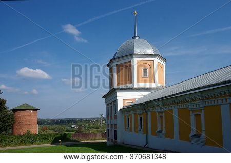 Village Novyy Byt, Chekhov District, Russia - September, 2019: The Monastery Of The Ascension Of Dav