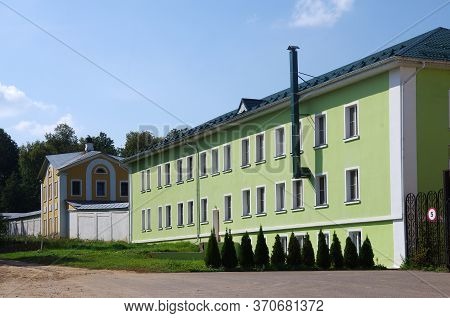 Village Novyy Byt, Chekhov District, Russia - September, 2019: The Monastery Of The Ascension Of Dav