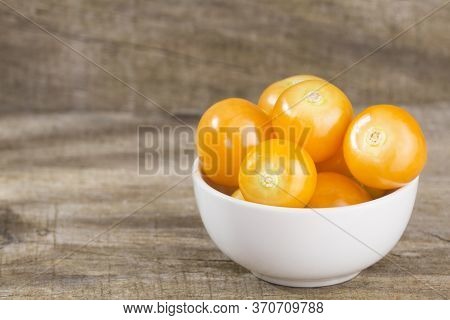 Golden Berry, Tropical Fruit Uchuva. Top View - Physalis Peruviana