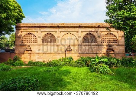 Sidi Saiyyed Ni Jali Mosque Is One Of The Most Famous Mosques Of Ahmedabad City In Gujarat State Of 