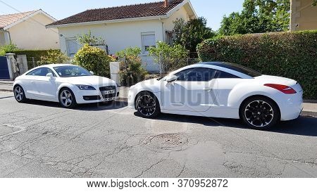 Bordeaux , Aquitaine / France - 06 06 2020 : Audi Tt And Peugeot Rcz Coupe White Design Sport Car Pa