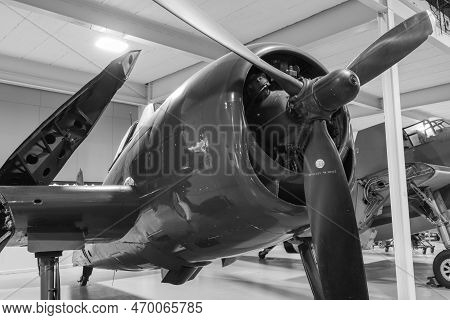Yeovilton.somerset.united Kingdom.october 23rd 2022.a Gruman F6f Hellcat Is On Display At The Fleet 
