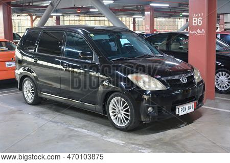 Paranaque, Ph - Dec 17 - Toyota Avanza At All Out Car Show On December 17, 2022 In Paranaque, Philip