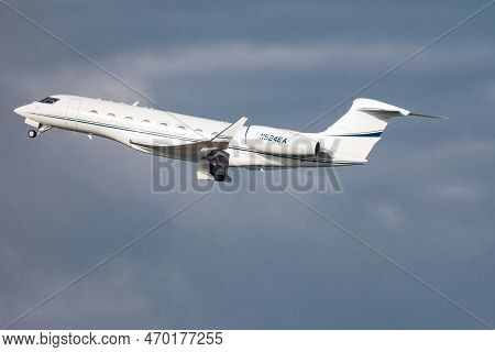 Zurich, Switzerland, January 20,2023 Gulfstream G650-er Business Aircraft Takeoff From Runway 28 Aft