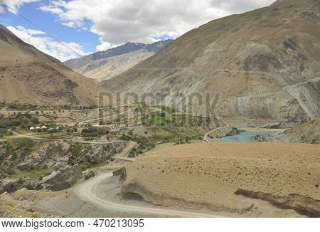 Sangam - Beautiful View Of Confluence Of The Zanskar And Indus Rivers In Nimmu Valley, Union Territo