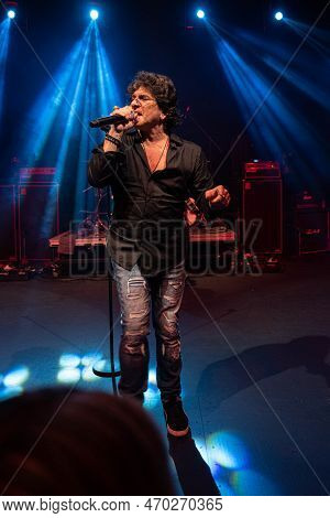 Mt. Clemens, Michigan -usa- January 28, 2023: Xyz Performing At The Emerald Theatre As Special Guest