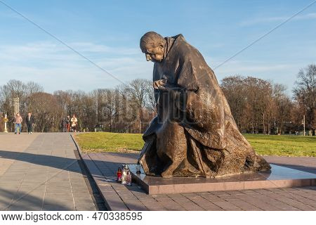 Czestochowa, Poland - 01 January, 2023: Statue Of Cardinal Stefan Wyszynski At Jasna Gora Sanctuary