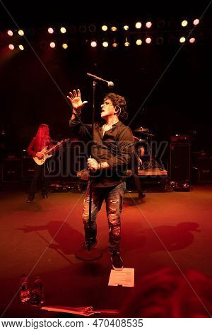 Mt. Clemens, Michigan -usa- January 28, 2023: George Lynch Performing At The Emerald Theatre With Sp