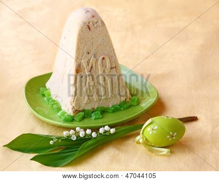 Pashka  - Quark Dessert For Easter And Easter Egg