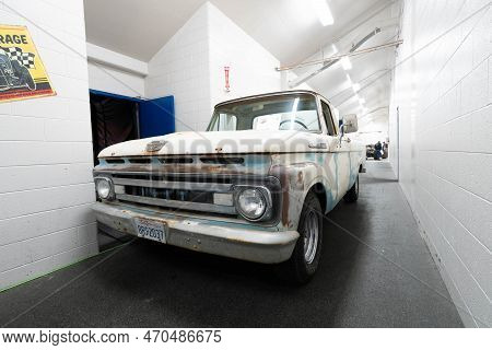 Flint, Michigan -usa- February 10, 2023:  8Th Annual Chrome And Ice Winter Indoor Autoshow At The Do