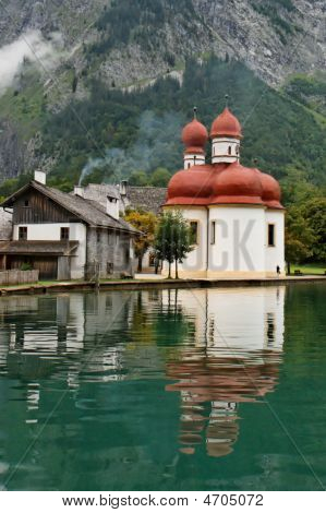 St. Batholomä Church On Koenigsee