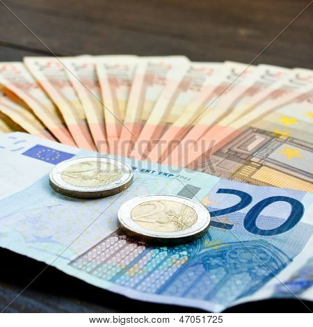 Euro, Money