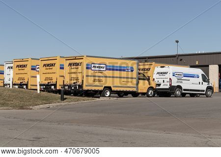 Cincinnati - Circa February 2023: Penske Truck Leasing Location. Penske Leases Trucks, Owns Racing T