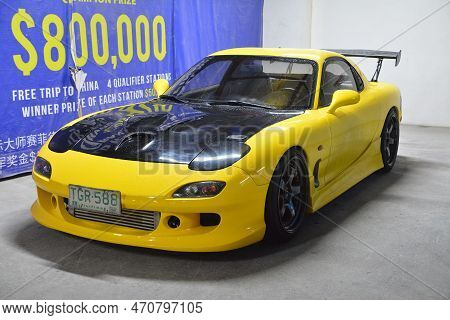 Paranaque, Ph - Nov 19 - Mazda Rx7 At Tastefully Built Car Meet On November 19, 2022 In Paranaque, P