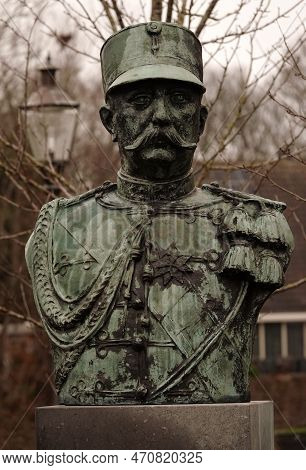 Coevorden, Netherlands - Dec 25 2022 Bust Of  J.b. Van Heutsz, A Dutch General In The Dutch East Ind