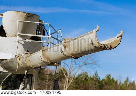 In Order To Concrete Mixes In Construction Sites Special Transport Mixing Truck Is Delivered Ready T