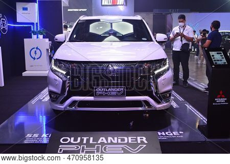 Pasay, Ph - Sept 17 - Mitsubishi Outlander Phev At Philippine International Motor Show On September 