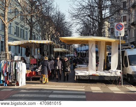Corso Palestro Marketplace In Turin