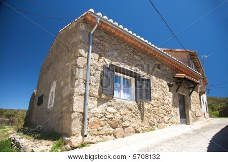 ländlicher Gebäude am Gredos mountrains