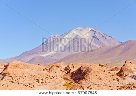 Bolivia, Antiplano - volcano Ollague
